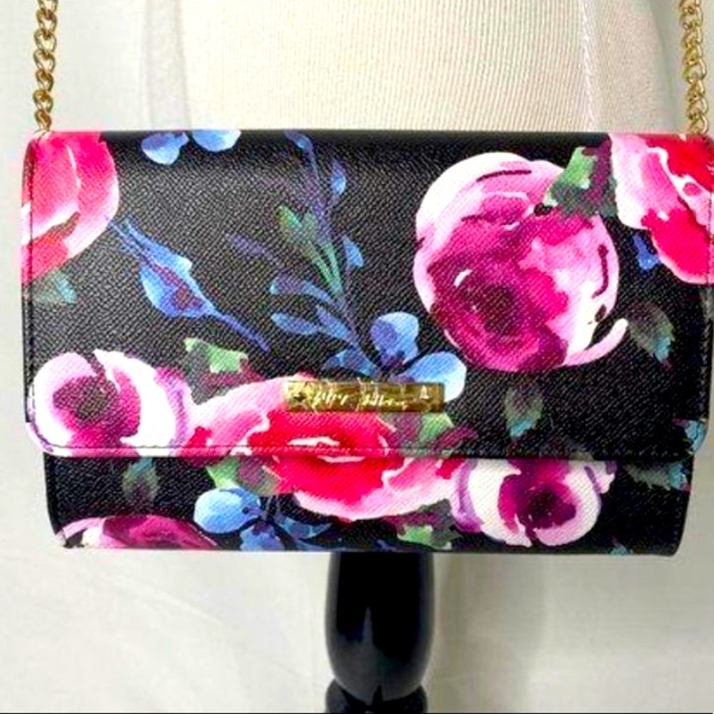 Betsy Johnson crossbody wallet. NWOT